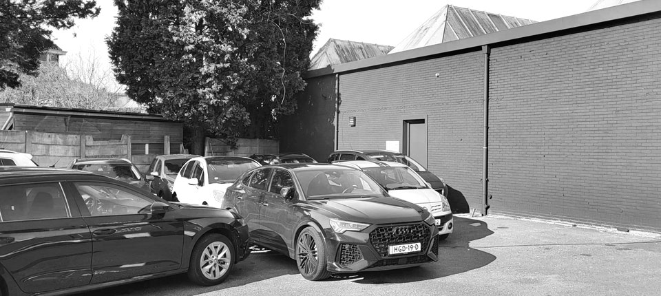 Banden MR CARS ENSCHEDE
